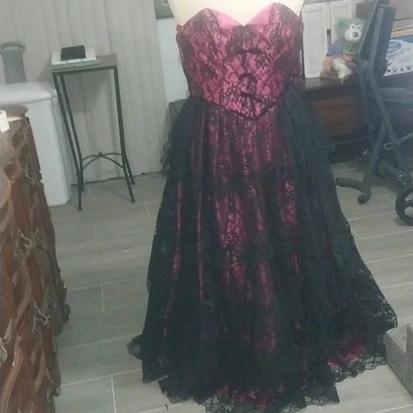 80's style prom dress - Picture 3 of 13